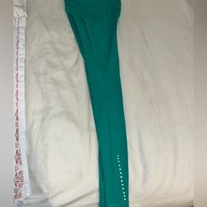 NWT Lululemon Swift Speed HiRise tight